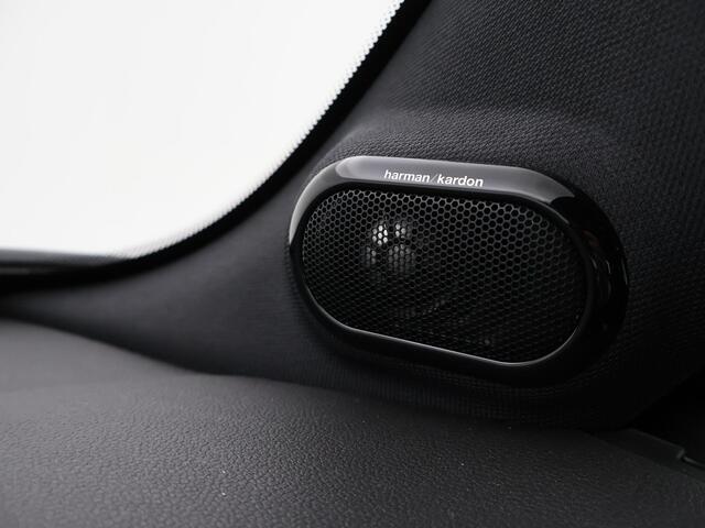 Mini Electric Mini CHARGED 33 kWh + HEAD-UP | LED | HARMAN/KARDON | CAMERA | SPORTSTOELEN | APPLE CARPLAY | NAVIGATIE