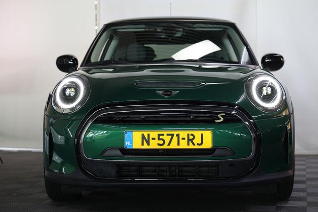 Mini Electric Mini Business Edition 33 kWh Lage KM Stand !