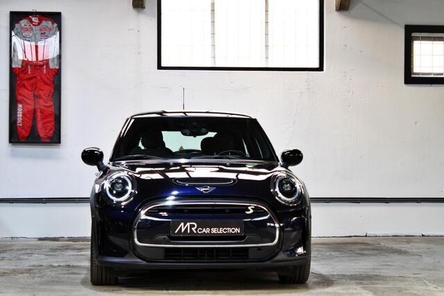 Mini Electric Mini Classic 33 kWh | Apple Carplay | Camera | Adaptieve cruise control | NL auto | BTW |