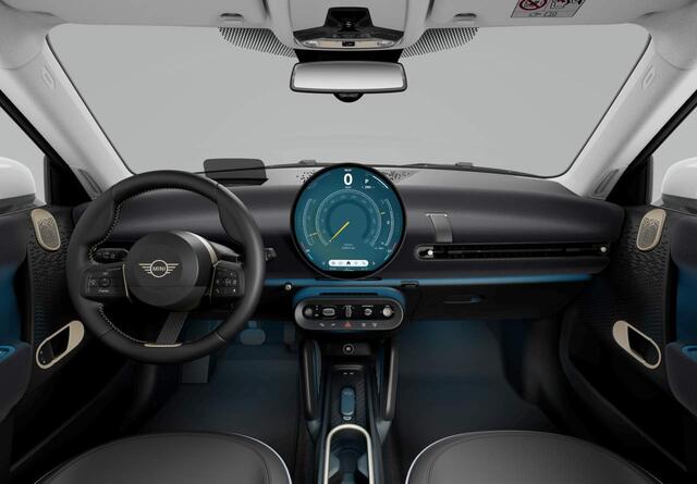 Mini Electric Mini Cooper SE - Classic - XL-Pakket - Pano - Memoryzetel - ACC - Head-Up