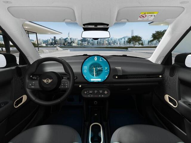 Mini Electric Cooper SE Essential Trim