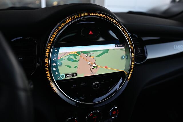 Mini Electric Classic / Panoramadak / Sportstoelen / Comfort Access / Stuurverwarming / LED / Stoelverwarming / Airconditioning / Cruise Control / PDC