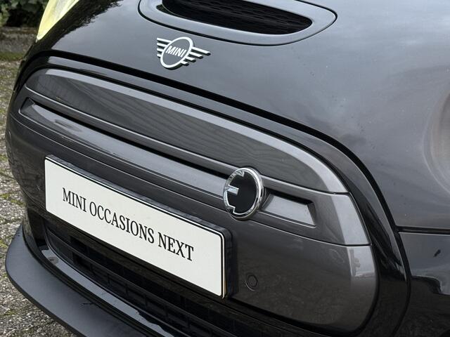 Mini Electric Yours | Panorama | Camera | Comfort Access | Harman/Kardon