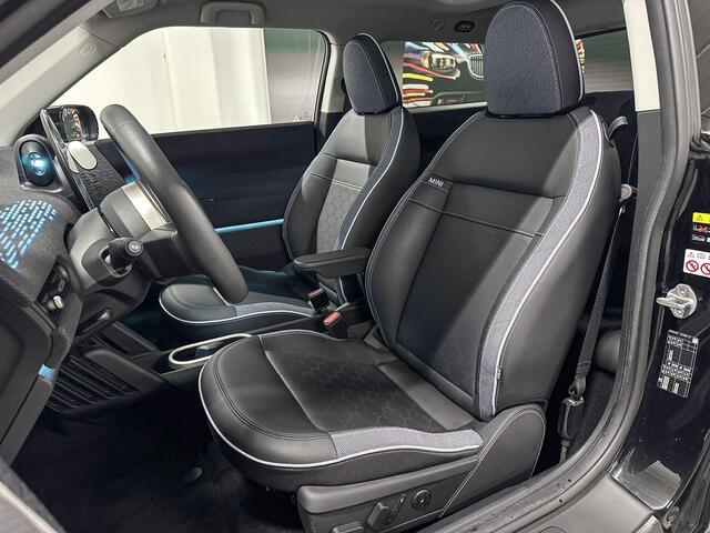 Mini Electric Cooper SE Classic XL | Panoramadak | Harman/Kardon | Stuurwielverwarming