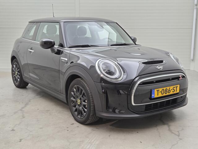 Mini Electric Mini Classic 33 kWh | Clima | Navi |* 27 t/m 31 dec eindejaarsshow!!