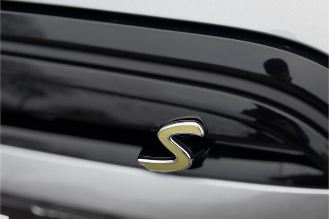 Mini Electric Cooper SE 33 kWh | Camera | Sportleder | Comfort Access | Stoelverwarming | LED