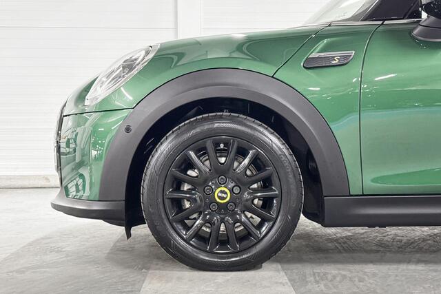 Mini Electric 3-deurs Camden Plus Edition | Achteruitrijcamera | Stuurwielverwarming | Harman Kardon