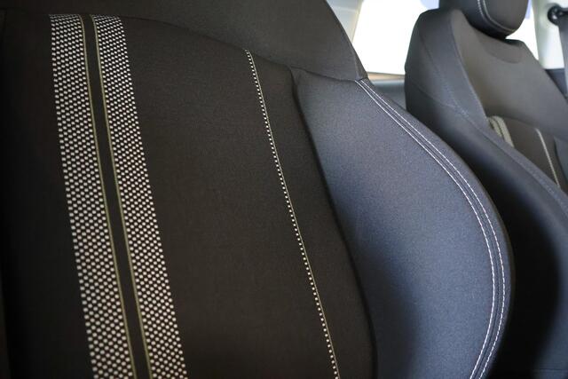 Mini Electric Mini Cooper SE 33 kWh LED/Navi Plus/Camera/Apple CarPlay/Sfeer/DAB/16"