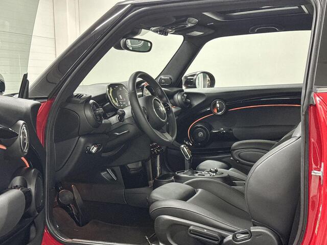 Mini Electric 3-deurs Camden Plus Edition | Glazen panoramadak | Comfort Acces | Essence Pack