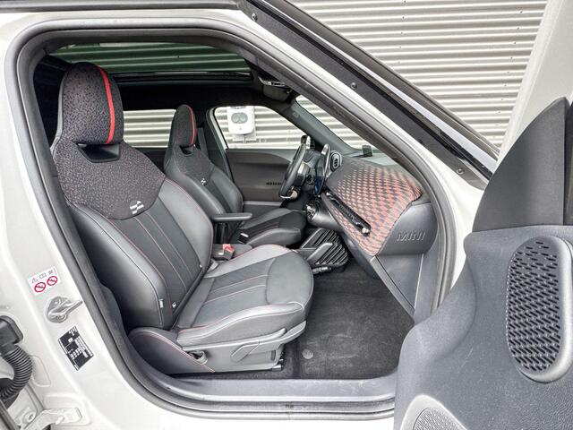 Mini Electric Aceman SE John Cooper Works M 54.2 kWh