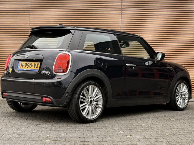 Mini Electric Mini Business Edition 33 kWh Stoel en Stuur verwarming / Head-Up / Harmen/Kardon / Camera / Navi