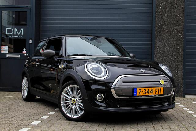 Mini Electric Cooper SE Facelift | Business | Yours | Union Black | Vol in de opties | Enigmatic Black Metallic