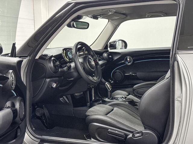 Mini Electric 3-Deurs Camden Edition | Cruise control | Stoelverwarming | Comfort access