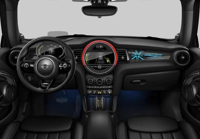 Mini Electric Mini Yours 33 kWh Panoramadak | Harman Kardon | Head Up