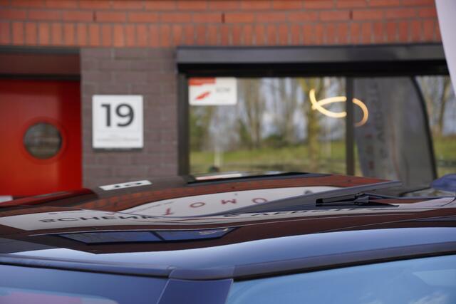 Mini Electric Mini Business Edition 33 kWh / Kanteldak / Stoelverwarming / Adaptief Cruisecontrol.