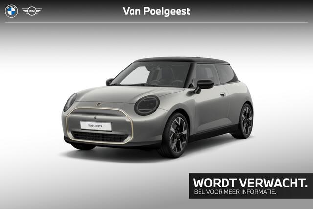 Mini Electric Cooper 3-deurs Cooper E Favoured L 40.7 kWh | 18 inch Slide Spoke 2-tone | Opruimingsvoordeel
