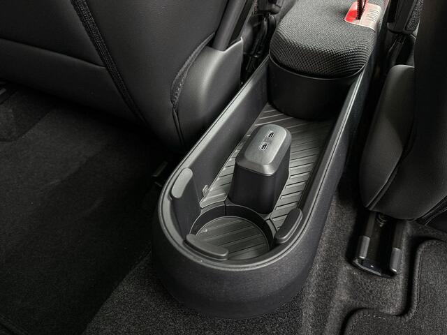 Mini Electric Aceman SE John Cooper Works XL / Comfort Acces / 360 Camera's / Auto Pilot / Stuur verwarming / Elektrisch Verstelbare Stoelen / Stoel Massage / Harman Kardon