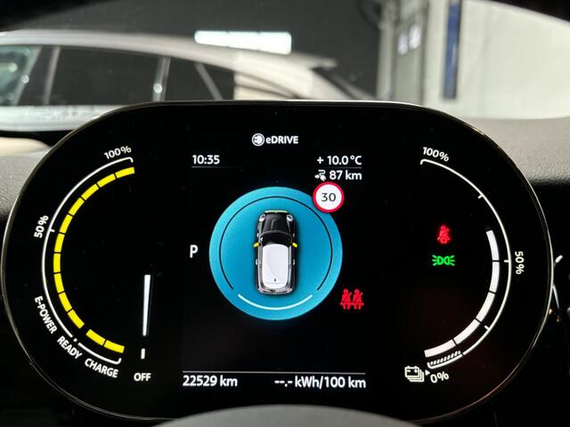 Mini Electric Mini Essential 33 kWh | Navigatie | LED | Stoelverwarming | Apple Carplay | Parkeersensoren | BTW |