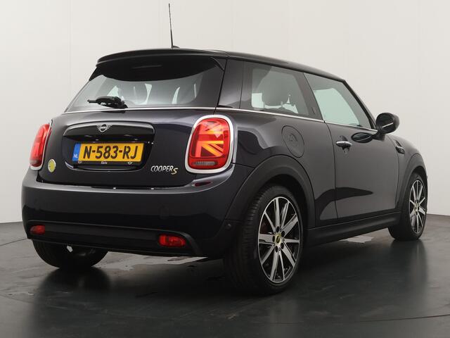 Mini Electric Yours | Panoramadak | Harman-Kardon | Adaptieve Cruise Control | Achteruitrijcamera