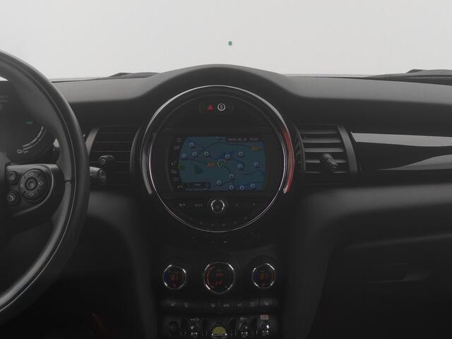 Mini Electric Mini Essential 33 kWh | CRUISE | CAMERA | STOELVERW.