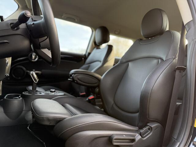 Mini Electric COOPER SE Cooper SE MINI | Enigmatic Metallic | Black Optic | Led | PDC |