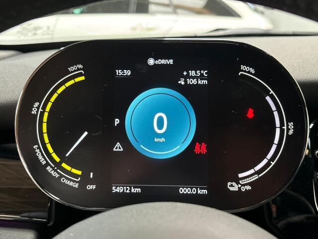 Mini Electric Mini Classic 33 kWh | Apple Carplay | Keyless | Stuurwielverwarming | NL auto | 1e eigenaar | BTW | SOH 97% |