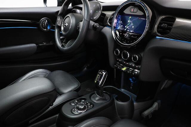 Mini Electric Mini Resolute Edition 33 kWh SOH 96% | REBEL GREEN | PANORAMADAK | MINI YOURS LEDEREN INTERIEUR | STUURVERWARMING | DAB | APPLE | CAMERA