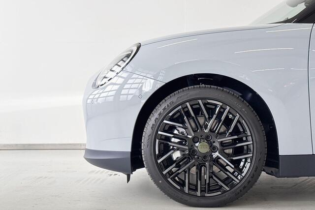 Mini Electric Cooper SE Paul Smith Ed. XL 54.2 kWh | 18 Inch Night Flash Spoke black