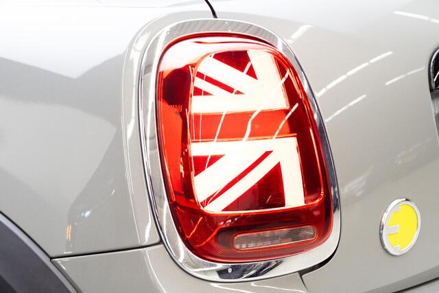 Mini Electric Essential 33 kWh