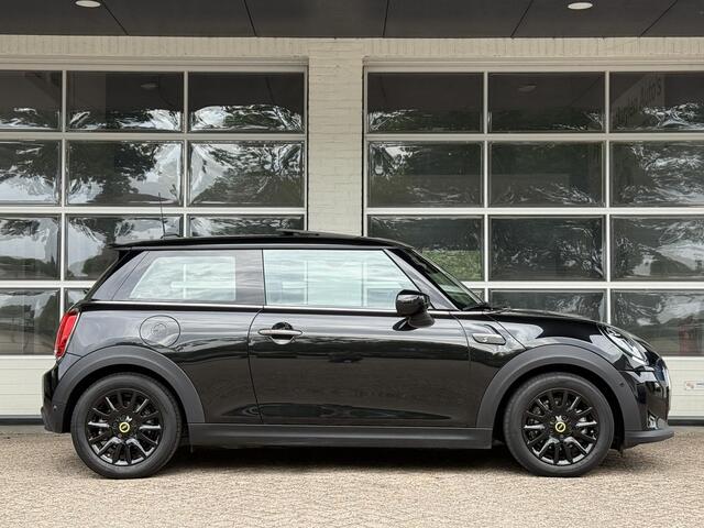 Mini Electric MINI Electric 33 kWh | PANORAMA | HARMAN KARDON | LEDEREN SPORTSTOELEN | CAMERA | KEYLESS |