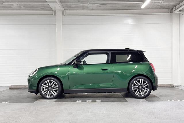 Mini Electric Cooper E Classic | Pakket M | Panoramadak | Comfort Access