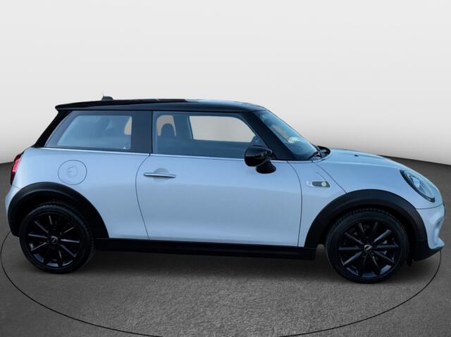 Mini Electric Mini Basic Business 33 kWh | Nav | Black optik | 96% SOH