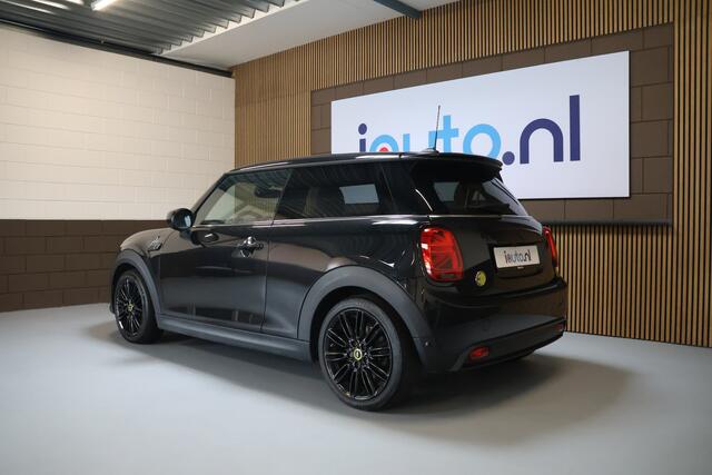 Mini Electric MINI Electric 33 kWh Pano/HK/Airco/Leder/Apple CarPlay/NaviPlus/Sfeer/17"