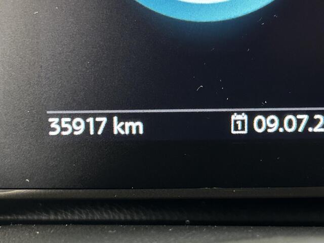 Mini Electric MINI Yours 33 kWh NAVIGATIE | PARKEERSENSOREN ACHTER | LICHTMETALEN VELGEN | CLIMATE CONTROL