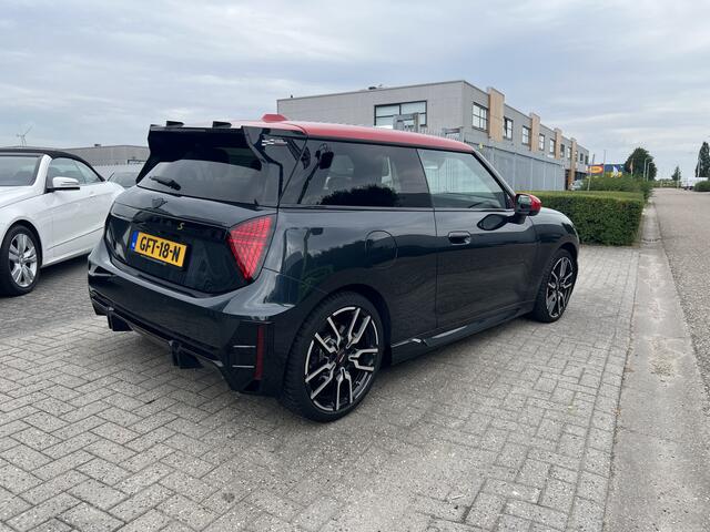 Mini Electric 3-Deurs Cooper SE John Cooper Works M 54.2 kWh pano.dak, stuurverwarming, Leer, etc