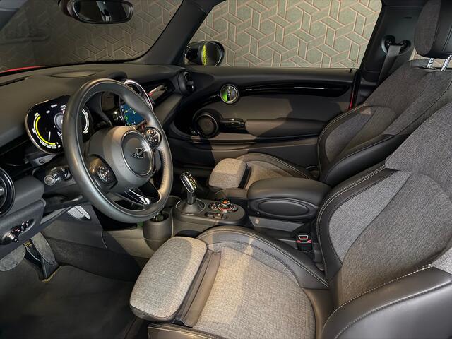 Mini Electric Essential 33 kWh | Camera | CarPlay |