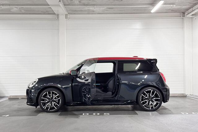 Mini Electric 3-Deurs Cooper SE John Cooper Works | Pakket XL | Harman/Kardon | Panoramadak |