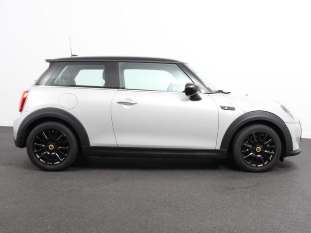 Mini Electric Business Edition 33 kWh SOH 96% Navigatie Climate Control Lichtmetalen Velgen Dab Parkeer sensoren