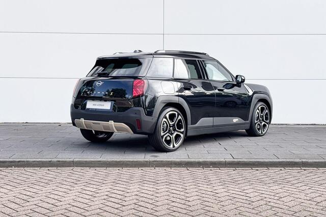 Mini Electric Aceman SE Favoured XL 54.2 kWh | 19 Hexagram Spoke 2-tone | Meer MINI Weken 4000