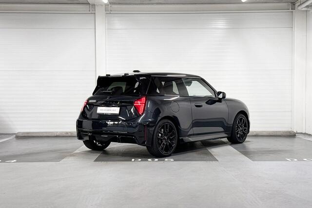 Mini Electric 3-Deurs Cooper SE John Cooper Works | Pakket XL | Panoramadak | Head-Up Display | Harman/Kardon