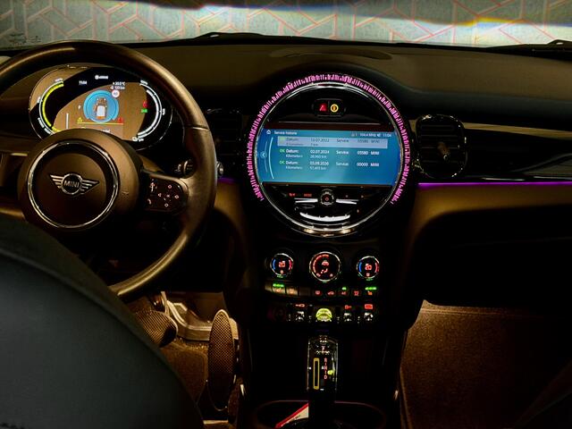 Mini Electric Camden Plus Edition 33 kWh panoramadak|comfort pakket|