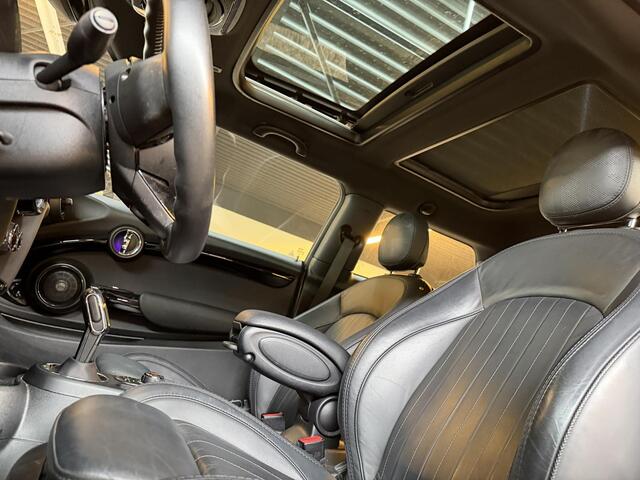 Mini Electric Yours 33 kWh | Pano | HUD | Harman & Kardon | Black Optic | Viritual Cockpit |