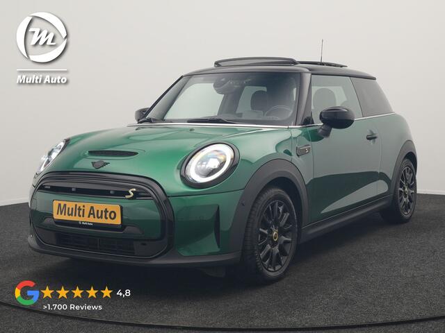 Mini Electric Cooper SE 33 kWh 184pk Dealer O.H | Panodak | Head Up | Camera | Harman / Kardon | Warmtepomp | Sportstoelen Verwarmd | Keyless | Apple Carplay | Sfeerverlichting | DAB | Virtual | Navigatie | 16"L.M |