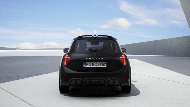 Mini John Cooper Works Hatchback C JCW Automaat / Panoramadak / JCW Sportstoelen / LED / Comfort Access / Head-Up / Parking Assistant / Stoelverwarming