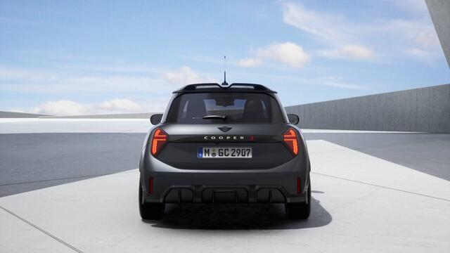 Mini John Cooper Works Hatchback S JCW Automaat / Panoramadak / JCW Sportstoelen / LED / Comfort Access / Head-Up / Parking Assistant / Stoelverwarming