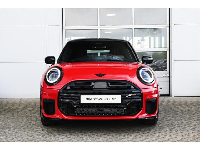 Mini John Cooper Works Hatchback C JCW Automaat / Panoramadak / JCW Sportstoelen / LED / Parking Assistant / Head-Up / Comfort Access / Stoelverwarming
