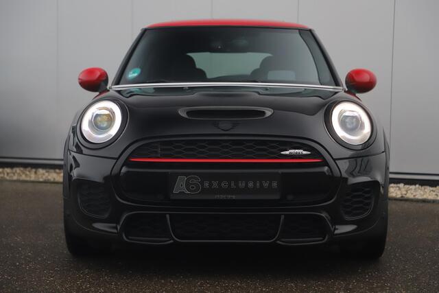 Mini John Cooper Works Mini 2.0 Chili 286PK Automaat Panoramadak Keyless Navigatie Camera Sportstoelen Draadloos Carplay Klep Uitlaat Downpipe Eventuri Intake Head Up Display Stoelverwarming