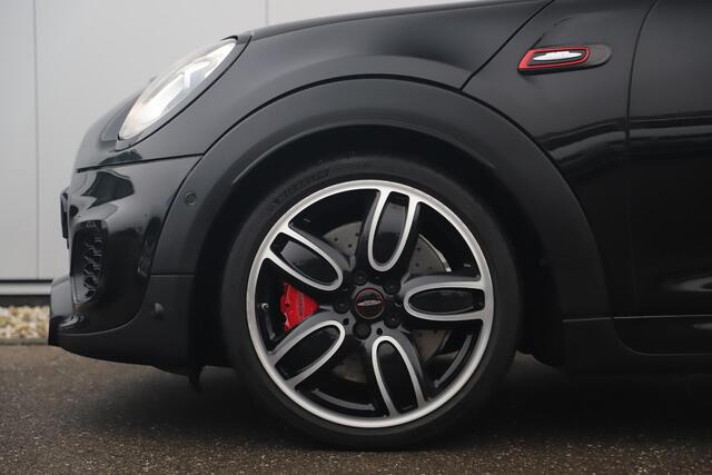 Mini John Cooper Works Mini 2.0 Chili 286PK Automaat Panoramadak Keyless Navigatie Camera Sportstoelen Draadloos Carplay Klep Uitlaat Downpipe Eventuri Intake Head Up Display Stoelverwarming
