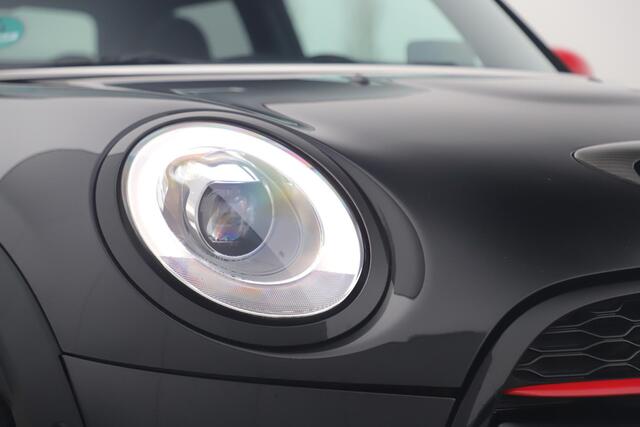 Mini John Cooper Works Mini 2.0 Chili 286PK Automaat Panoramadak Keyless Navigatie Camera Sportstoelen Draadloos Carplay Klep Uitlaat Downpipe Eventuri Intake Head Up Display Stoelverwarming