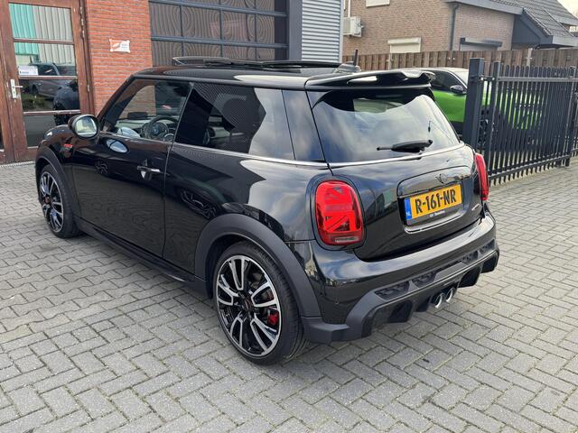 Mini John Cooper Works Mini 2.0 Essential | NAP | VOL | Eerste Eigenaar |